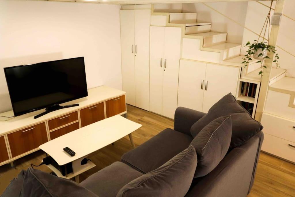 Lovely Flat, Ground Floor Centre Of Bologna! :) Luaran gambar